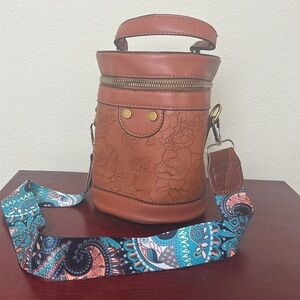 Small Handbag/Cross Body